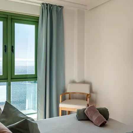 Апартаменты Gold Views Арресифе