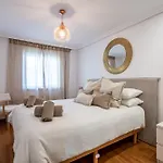 Gold Views * アレシフェ