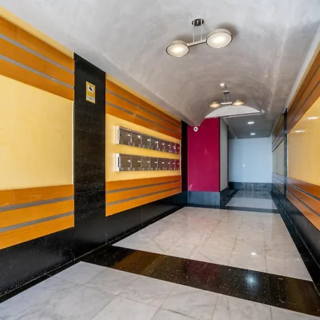 Gold Views アパート アレシフェ